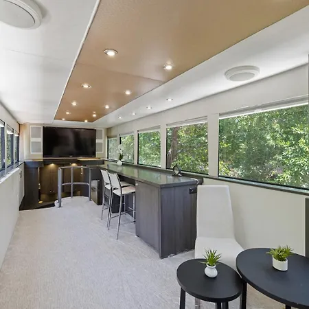 7744 Ranch Glamping Resort Austin Room photo
