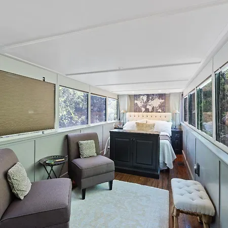 7744 Ranch Glamping Resort Austin Room photo