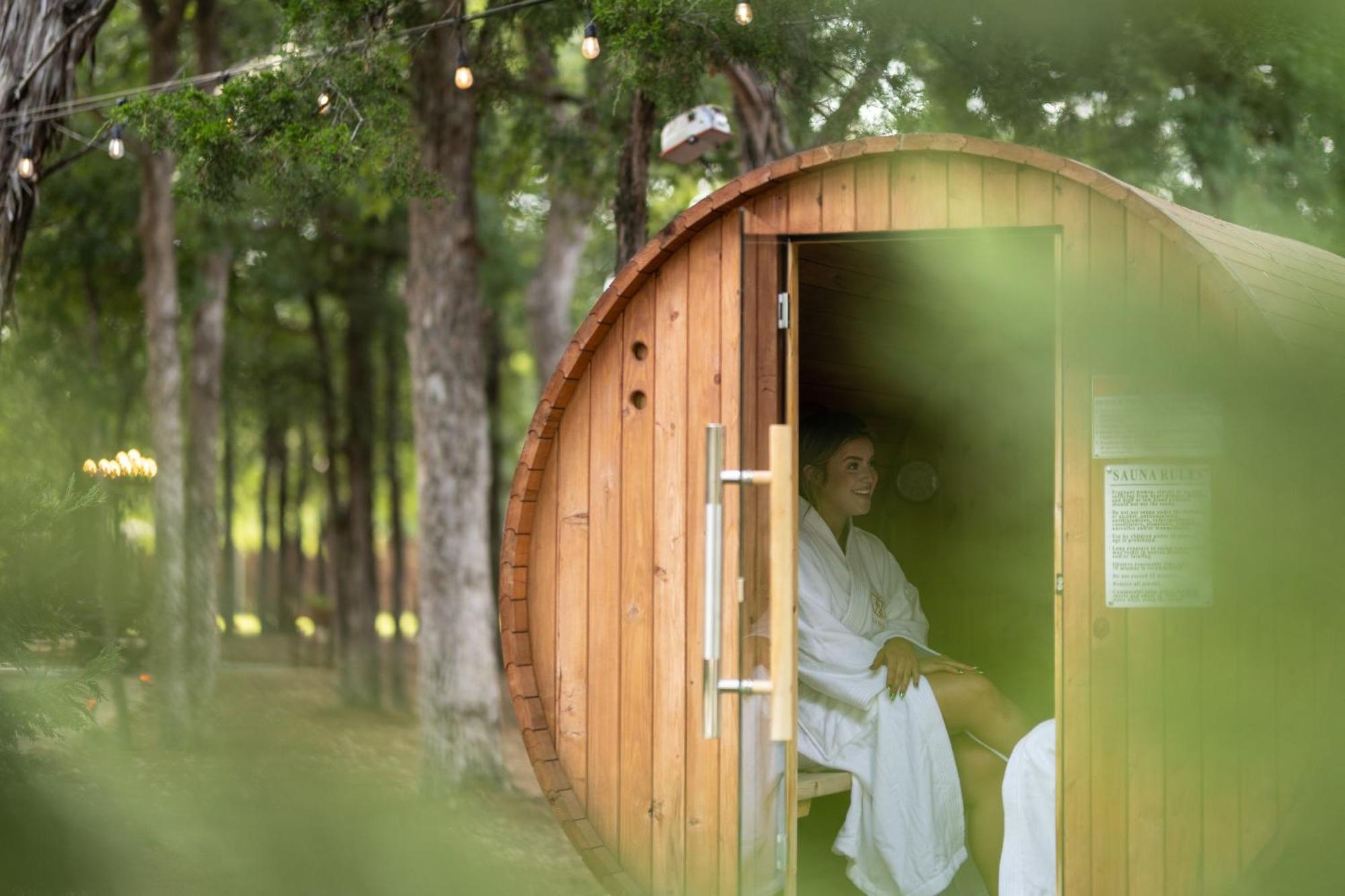 7744 Ranch Glamping Austin