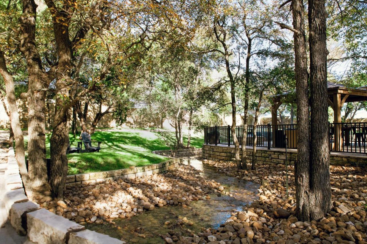 7744 Ranch Glamping *