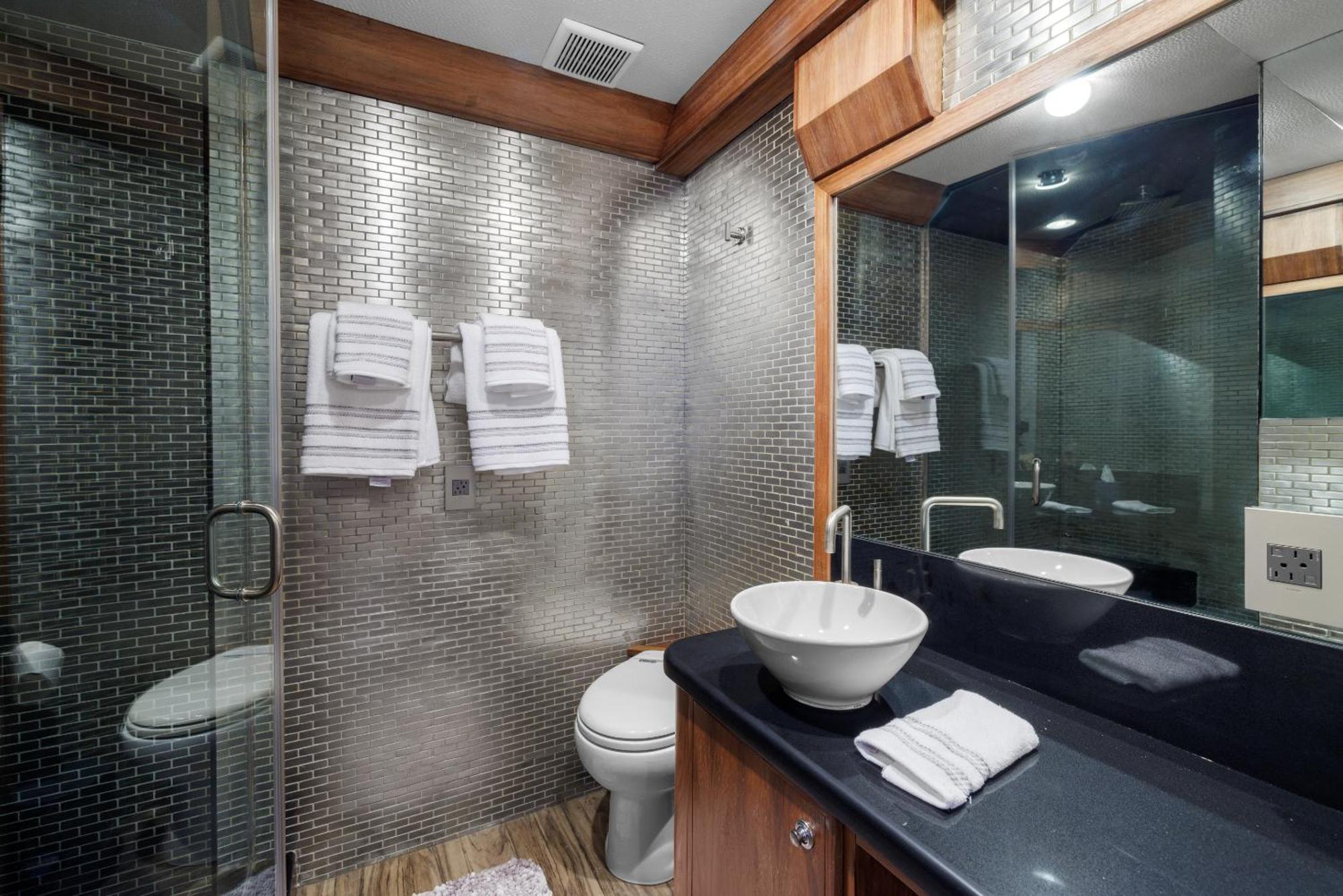 7744 Ranch Glamping Austin